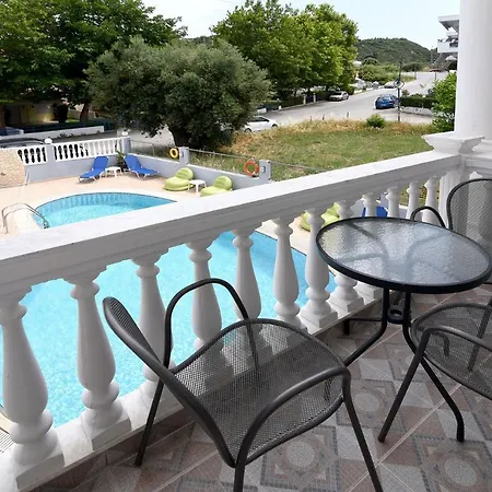 Palm Beach Hotel Ακτή Φοινηκα Апарт-отель *